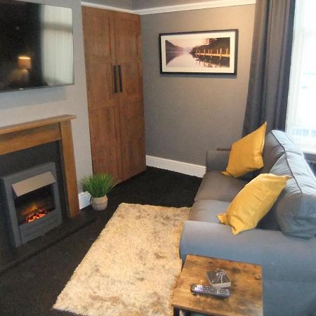 Dewsbury House Apartment Blackpool Bagian luar foto