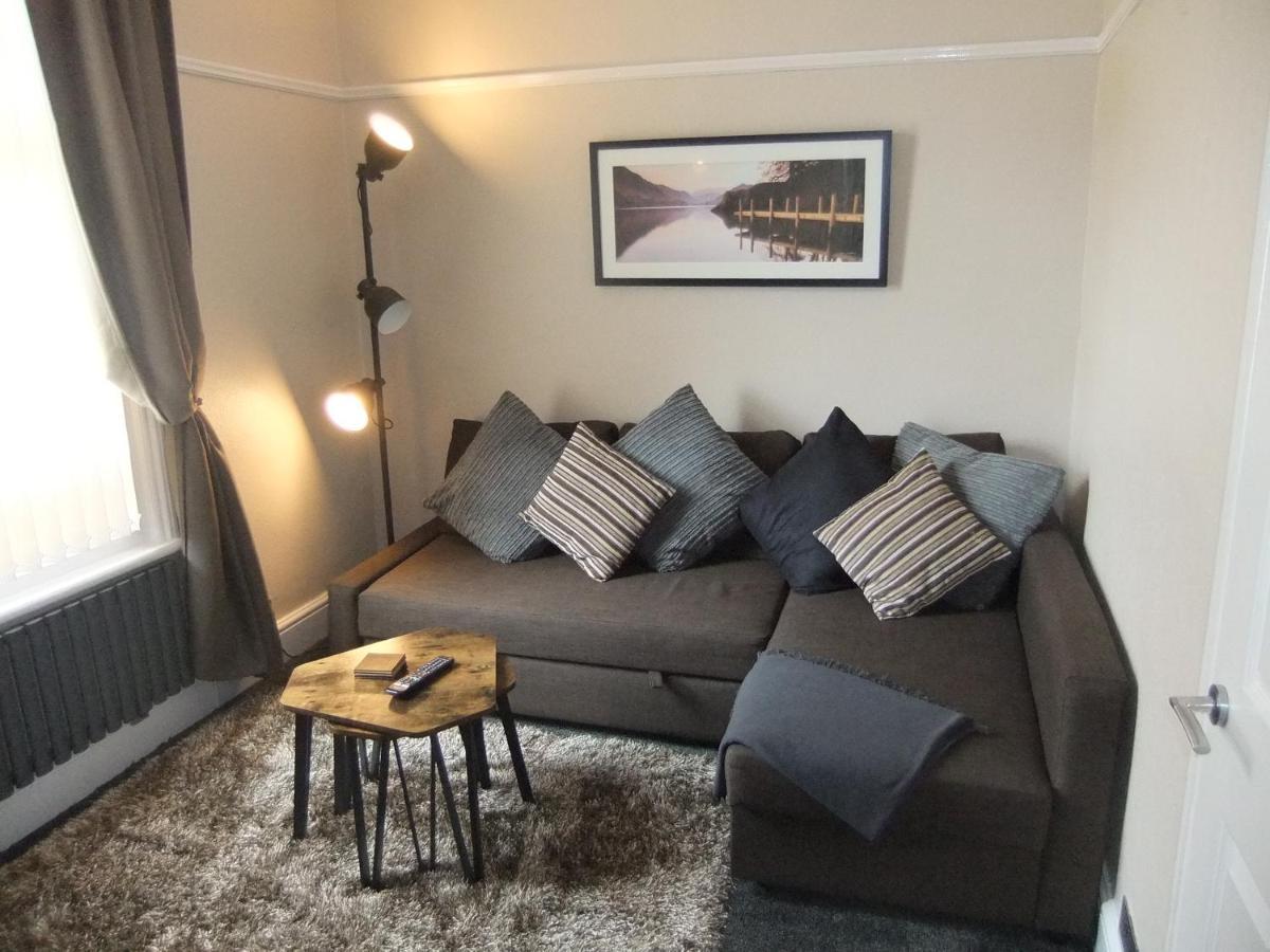 Dewsbury House Apartment Blackpool Bagian luar foto