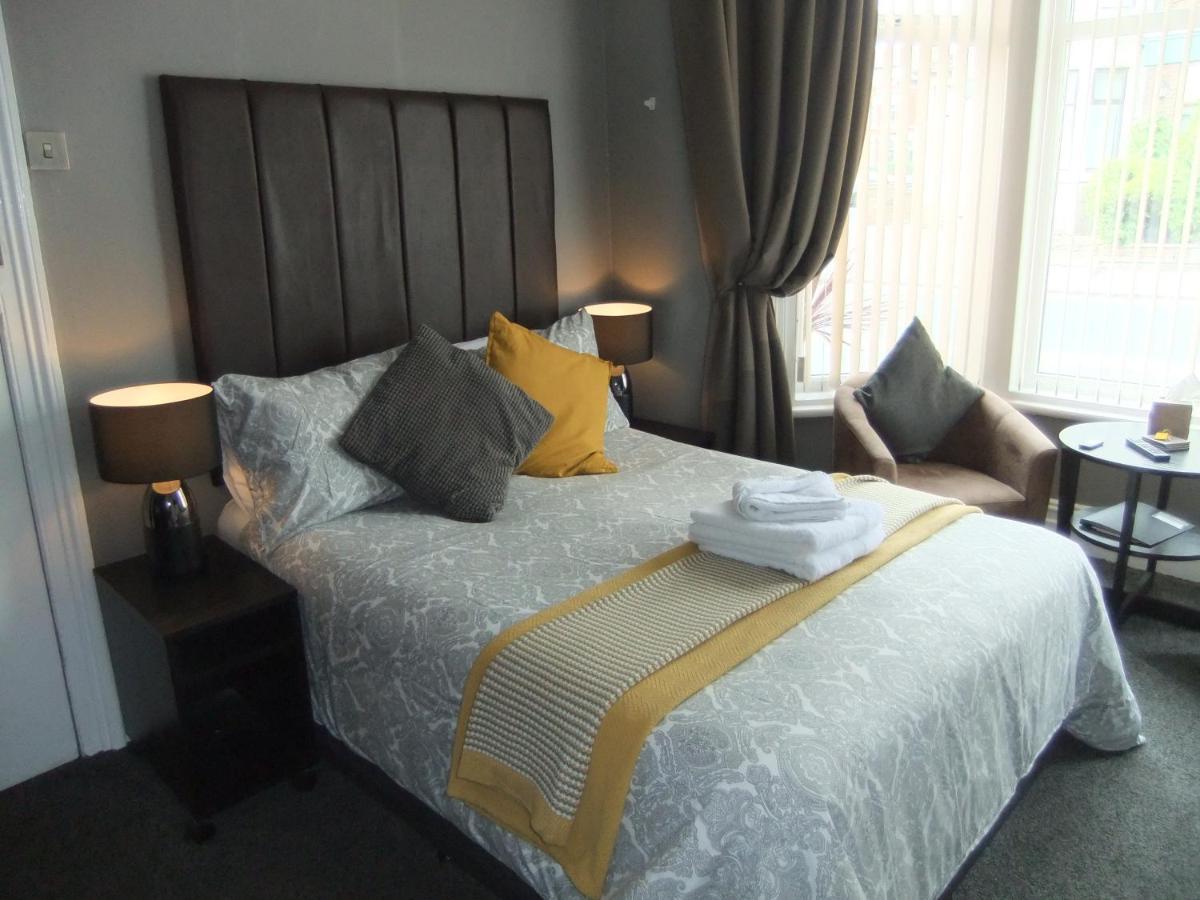 Dewsbury House Apartment Blackpool Bagian luar foto