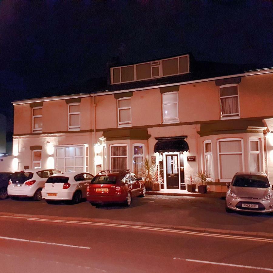 Dewsbury House Apartment Blackpool Bagian luar foto